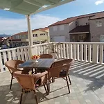 Apartment Apartmani Orebic *