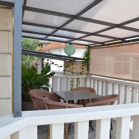 Апартаменты Apartmani Orebic *