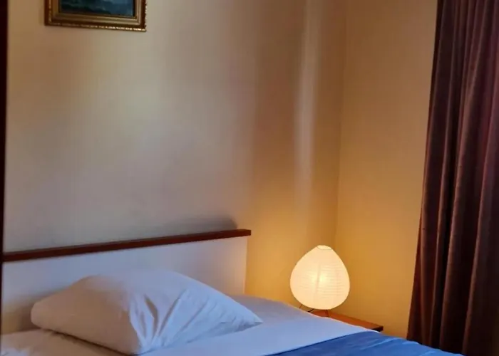 Apartmani Orebic 오레비츠